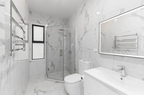 Photo of property in 44a Godley Road, Green Bay, Auckland, 0604