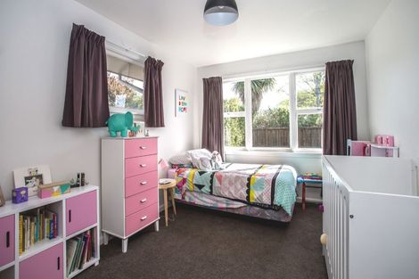 Photo of property in 130 Waimairi Road, Ilam, Christchurch, 8041