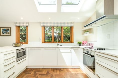 Photo of property in 40 Weka Street, Fendalton, Christchurch, 8041