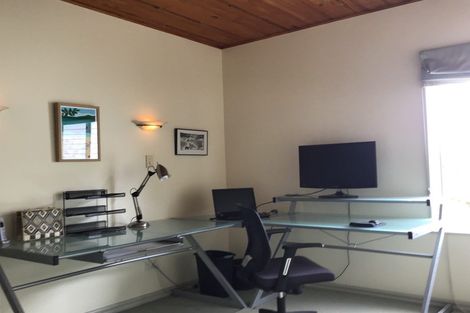 Photo of property in 2/145 Victoria Road, Devonport, Auckland, 0624