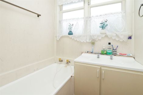 Photo of property in 15a Vernall Street, Nawton, Hamilton, 3200