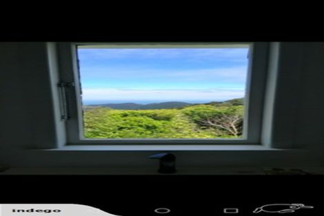 Photo of property in 189 Piha Road, Piha, New Lynn, 0772