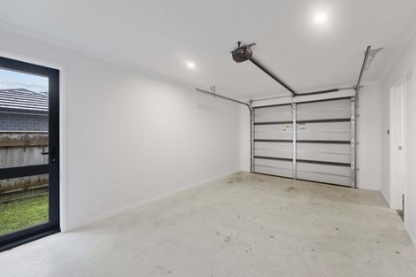 Photo of property in 10 Nukuroa Close, Waitara, 4320