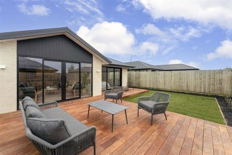 Photo of property in 39 Russell Lilley Drive, Rolleston, 7614