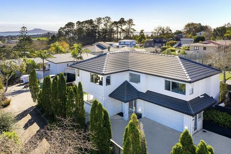 Photo of property in 2/8 Gills Road, Bucklands Beach, Auckland, 2014