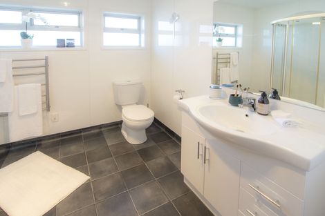 Photo of property in 100 Hillcrest Street, Solway, Masterton, 5810