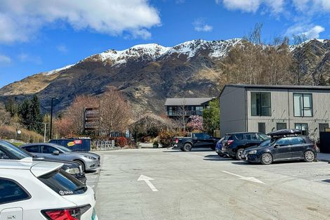 Photo of property in Coronet Peak Alpine, 42/159 Arthurs Point Road, Arthurs Point, Queenstown, 9371