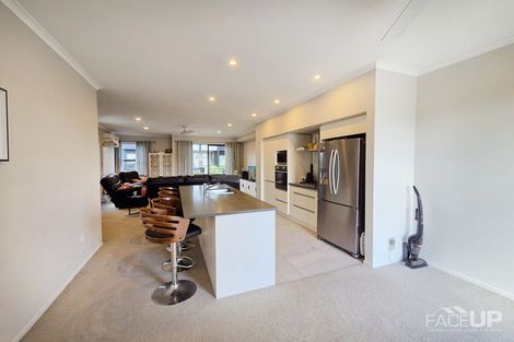 Photo of property in 13 William Stratton Lane, Hobsonville, Auckland, 0616