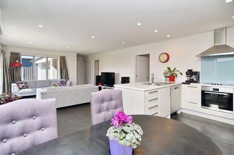 Photo of property in 49 Sequoia Way, Rangiora, 7400