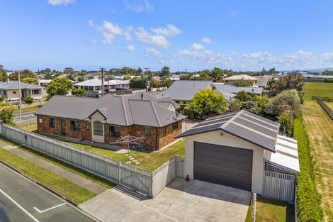 Photo of property in 79 Turuturu Road, Hawera, 4610