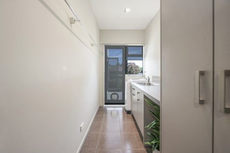 Photo of property in 6 Flaxen Way, Kinloch, Taupo, 3377