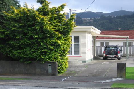 Photo of property in 1095 High Street, Taita, Lower Hutt, 5011