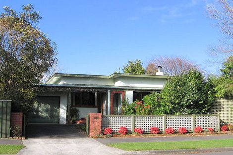 Photo of property in 3 Montgomery Terrace, Hokowhitu, Palmerston North, 4410