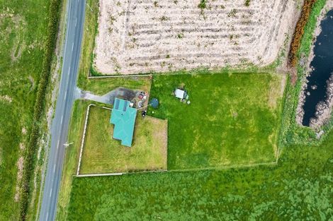 Photo of property in 253 Mawhitiwhiti Road, Normanby, Hawera, 4675
