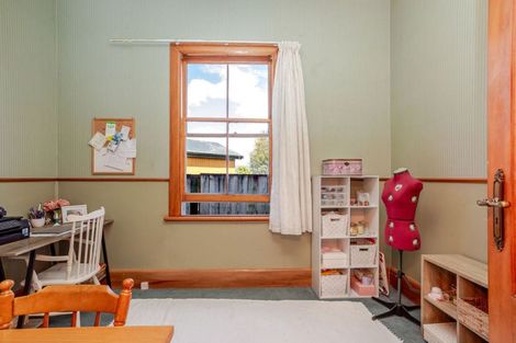 Photo of property in 18 Albert Street, Dannevirke, 4930