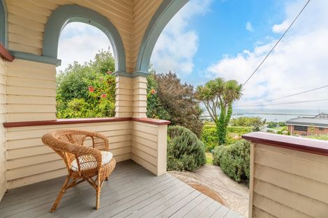 Photo of property in 64 Tees Street, South Hill, Oamaru, 9400
