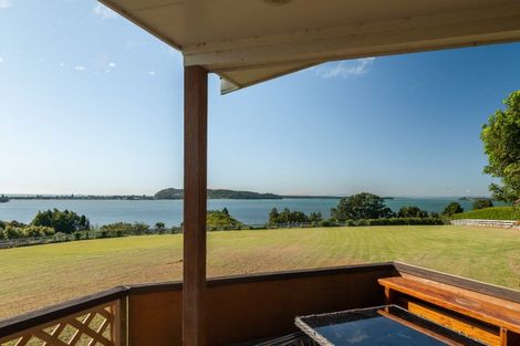 Photo of property in 133a Athenree Road, Athenree, Katikati, 3177