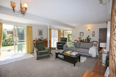 Photo of property in 2/65 Whitby Street, Burnside, Christchurch, 8053