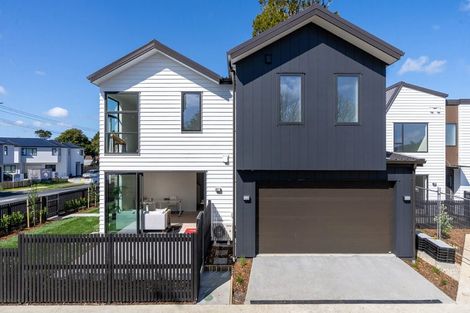 Photo of property in 32 Swanson Road, Henderson, Auckland, 0610