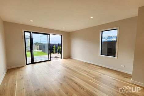 Photo of property in 60 Tahingamanu Road, Hobsonville, Auckland, 0616