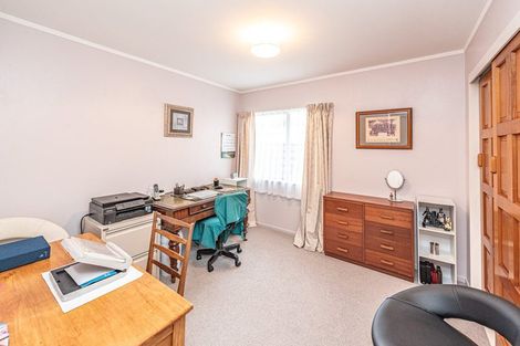 Photo of property in 3 Warwick Place, Springvale, Whanganui, 4501