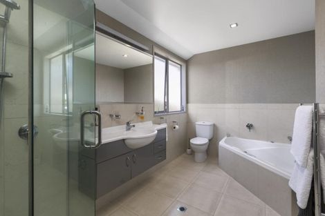 Photo of property in 1022a Papamoa Beach Road, Papamoa Beach, Papamoa, 3118