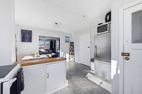 Photo of property in 22 Brookes Terrace, Waitara, 4320