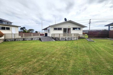 Photo of property in 205 Main South Road, Karoro, Greymouth, 7805