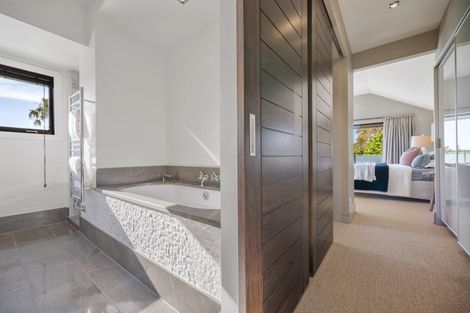 Photo of property in 5 Bridgewater Road, Parnell, Auckland, 1052