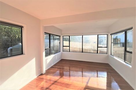 Photo of property in 57 Corunna Road, Milford, Auckland, 0620