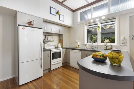 Photo of property in 27 Julia Street, Pahiatua, 4910