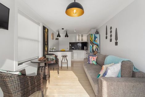 Photo of property in 256 Pohutukawa Avenue, Ohope, 3121