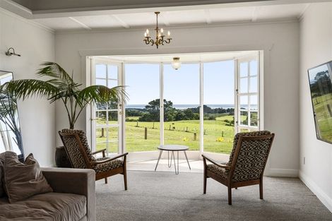 Photo of property in 207 Upper Pitone Road, Pitone, New Plymouth, 4374