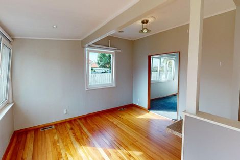 Photo of property in 11 Koromiko Avenue, Roslyn, Palmerston North, 4414