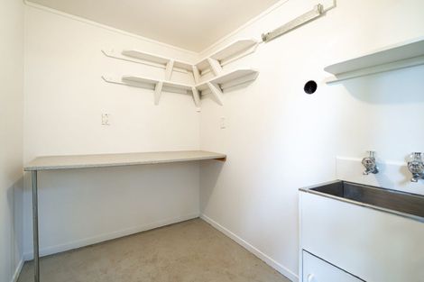 Photo of property in 2/49 Merani Street, Belmont, Auckland, 0622