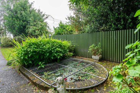 Photo of property in 103 Pembroke Street, Carterton, 5713