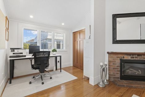 Photo of property in 7 Bruce Street, Northcote Point, Auckland, 0627