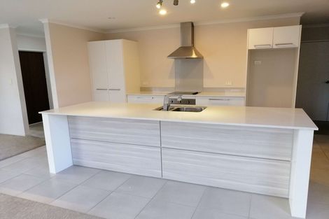 Photo of property in 1 Poaka Avenue, Takanini, 2112