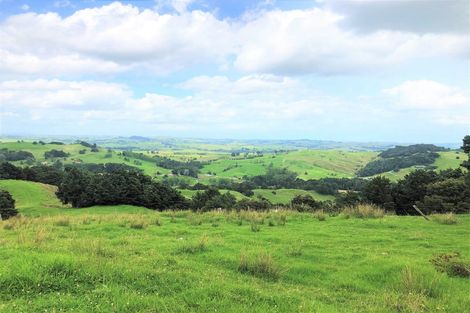 Photo of property in 504b Wairere Road, Maungaturoto, 0571