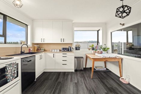 Photo of property in 51 Brighton Road, Green Island, Dunedin, 9018