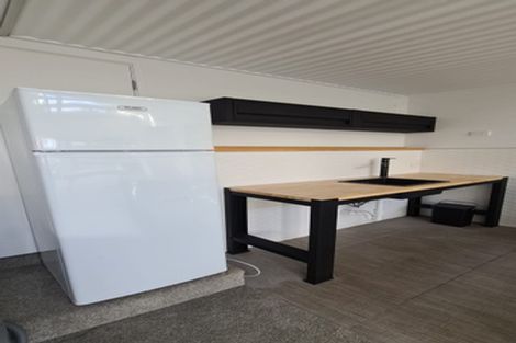 Photo of property in 31 Tizard Road, Birkenhead, Auckland, 0626