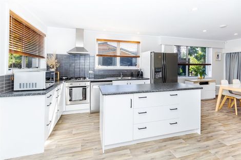 Photo of property in 50 Bernard Street, Chedworth, Hamilton, 3210