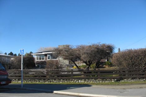 Photo of property in 82 Brownston Street, Wanaka, 9305