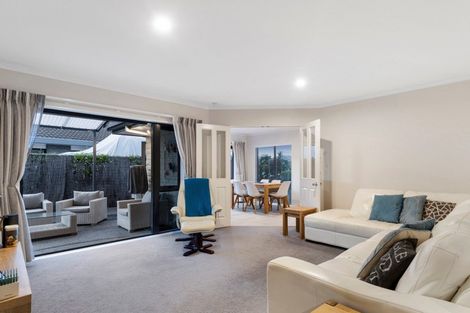 Photo of property in 9 James Henry Avenue, Papamoa Beach, Papamoa, 3118