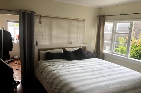 Photo of property in 46 Clarence Road, Northcote Point, Auckland, 0627