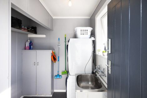 Photo of property in 41 Holdsworth Avenue, Milson, Palmerston North, 4414