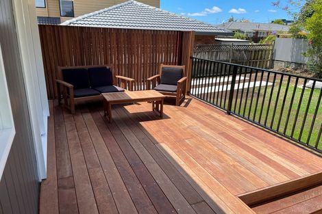 Photo of property in 3/14 Shakespeare Road, Milford, Auckland, 0620