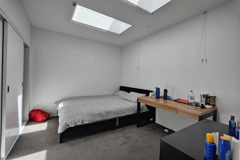 Photo of property in 77b Herald Street, Berhampore, Wellington, 6023