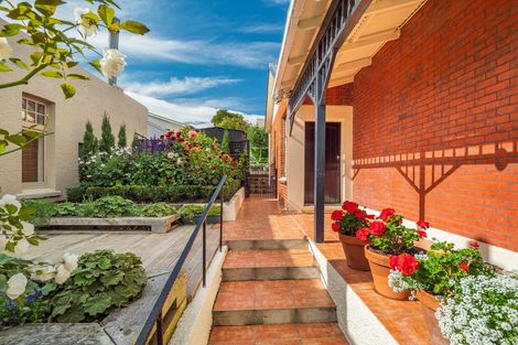 Photo of property in 18 Passmore Crescent, Maori Hill, Dunedin, 9010