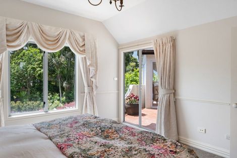 Photo of property in 33 Seymour Road, Mellons Bay, Auckland, 2014